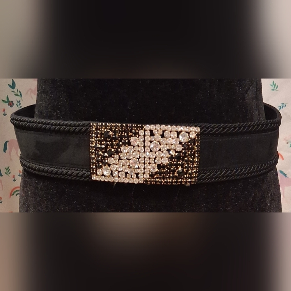 EUC Vintage 80s Gutos Black & Clear Crystal Embedded Suede Braid Rope Belt 30in